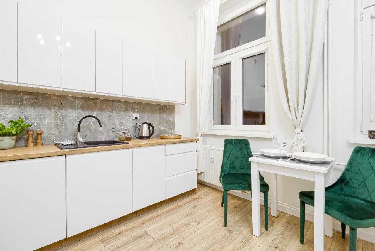 Niron Apartament Dom Z Papieru Sztokholm ピワ エクステリア 写真